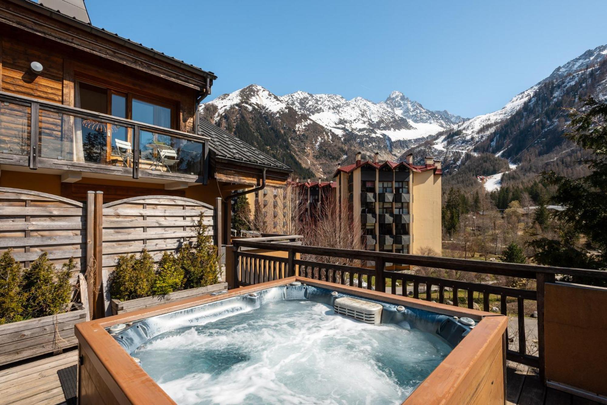 Les Melees Apartments - Alpes Travel - Argentiere شامونكس المظهر الخارجي الصورة